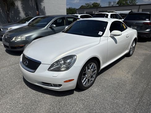Used 2006 Lexus SC 430 Convertible RWD image 2