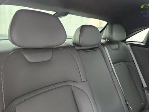 Used 2024 Lucid Air Pure RWD image 25