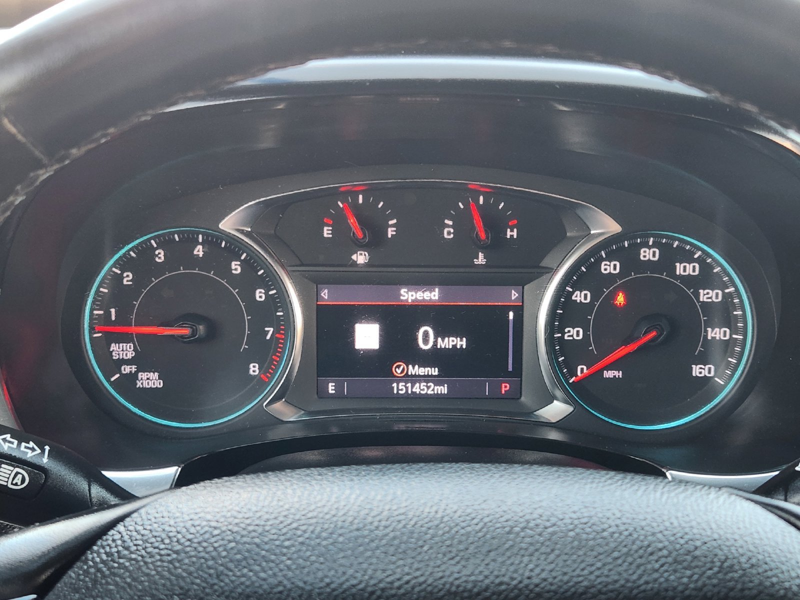 Used 2023 Chevrolet Traverse RS FWD image 17