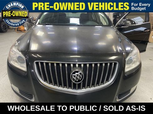 Used 2013 Buick Regal Premium FWD image 32