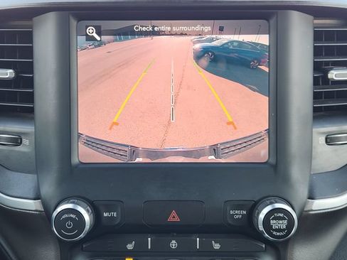 Used 2019 RAM 1500 Big Horn AWD/4WD image 19