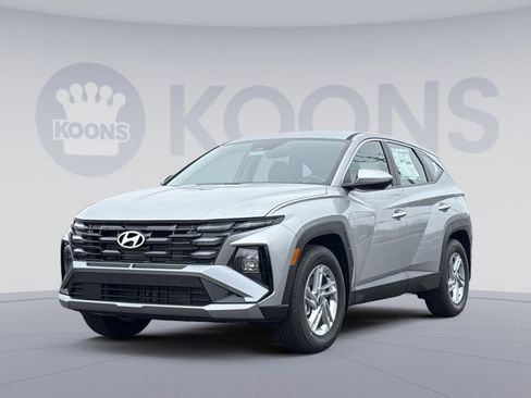 New 2026 Hyundai Tucson SE image 1