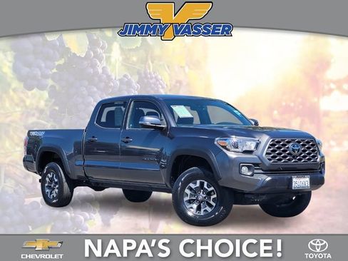 Certified 2023 Toyota Tacoma TRD Off-Road w/ Advanced Technology Package AWD/4WD image 1