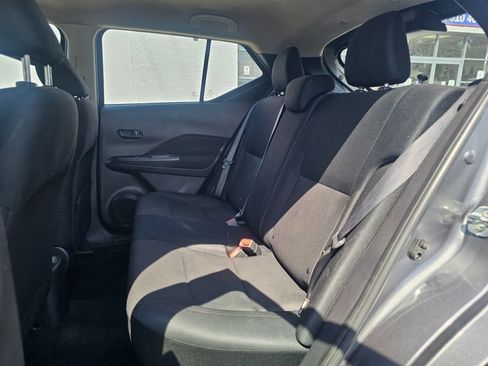 Used 2024 Nissan Kicks S FWD image 21