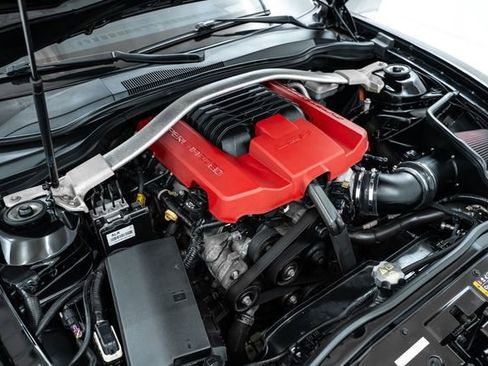 Used 2013 Chevrolet Camaro ZL1 image 36