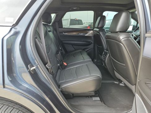 Used 2020 Cadillac XT5 Sportv w/ Platinum Package AWD/4WD image 25
