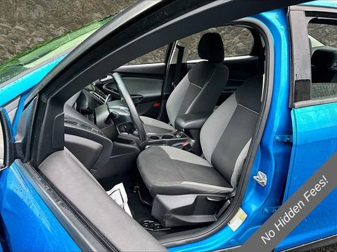 Used 2014 Ford Focus SE FWD image 22