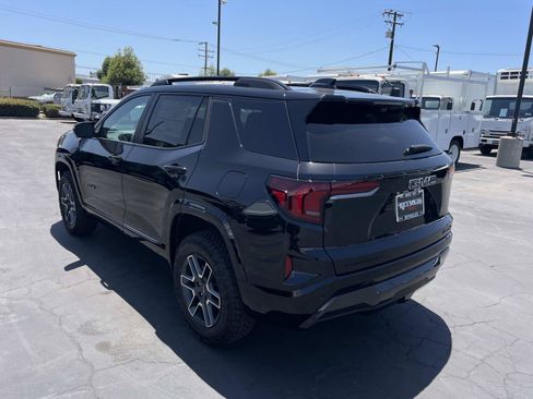 New 2026 GMC Terrain AT4 w/ Technology Package II AWD/4WD image 7