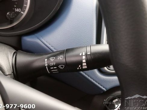 New 2025 Nissan Versa SV image 20