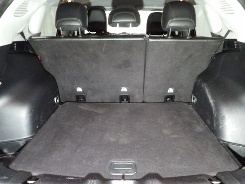 Used 2019 Jeep Compass Latitude image 8