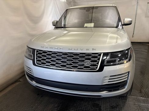 Used 2018 Land Rover Range Rover Supercharged AWD/4WD image 2