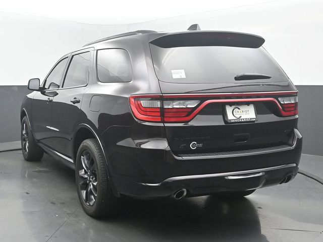 Used 2025 Dodge Durango GT w/ Blacktop Package AWD/4WD image 4