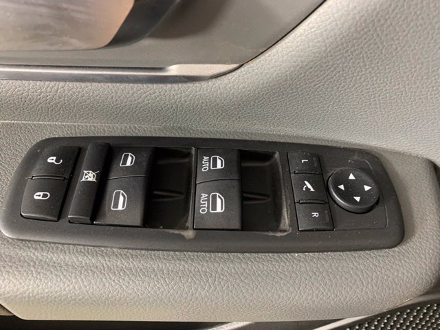Used 2019 RAM 1500 Big Horn AWD/4WD image 30