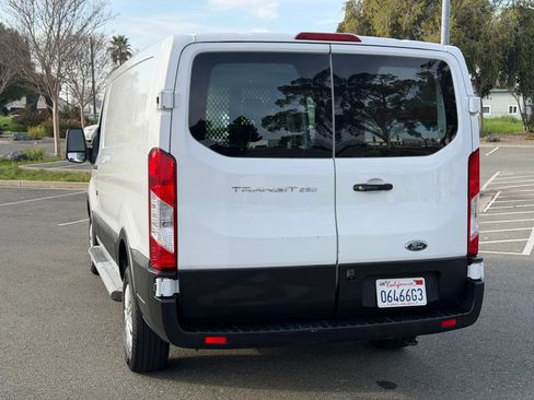Used 2019 Ford Transit 250 130 Low Roof w/ Exterior Upgrade Package image 4