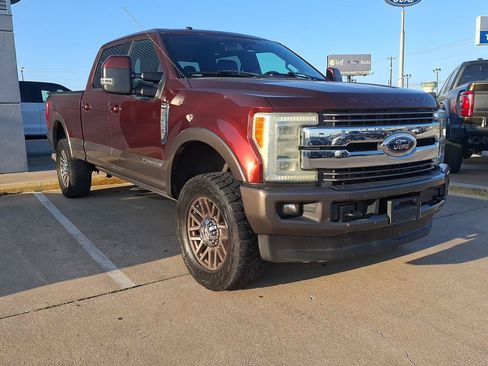 Used 2017 Ford F250 King Ranch w/ King Ranch Ultimate Package AWD/4WD image 7
