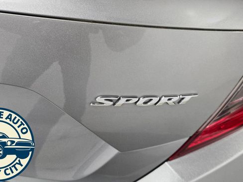 Used 2019 Honda Civic Sport image 29