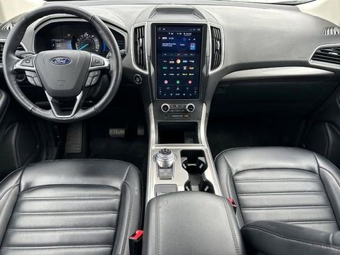 Used 2024 Ford Edge SEL image 12