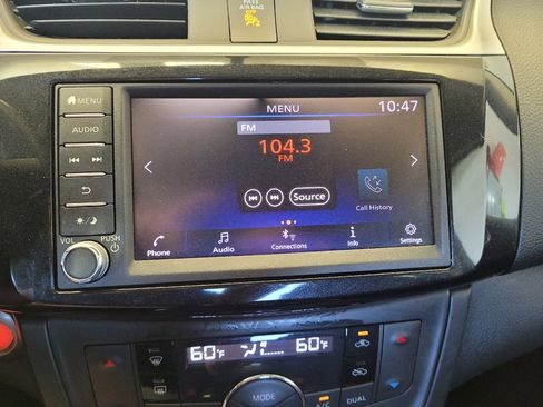 Used 2019 Nissan Sentra SV FWD image 25