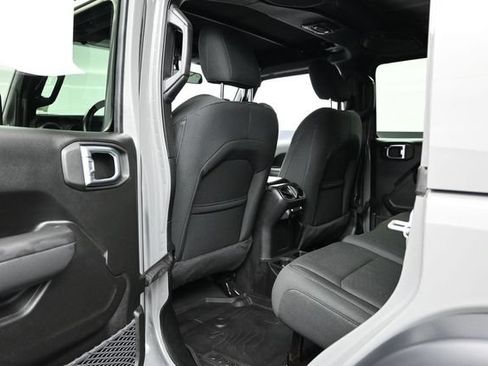 Used 2022 Jeep Wrangler Unlimited Sport AWD/4WD image 21