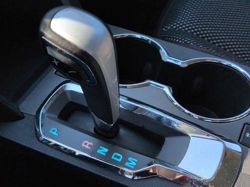 Used 2012 Chevrolet Equinox LT w/ Driver Convenience Package image 30