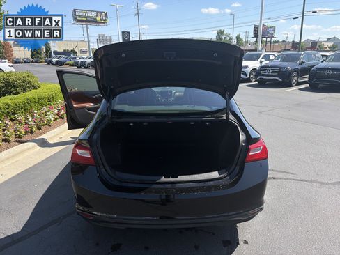 Used 2017 Chevrolet Malibu LT w/ Leather Package FWD image 34