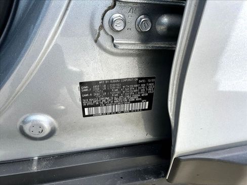 Used 2024 Subaru Outback Premium AWD/4WD image 32