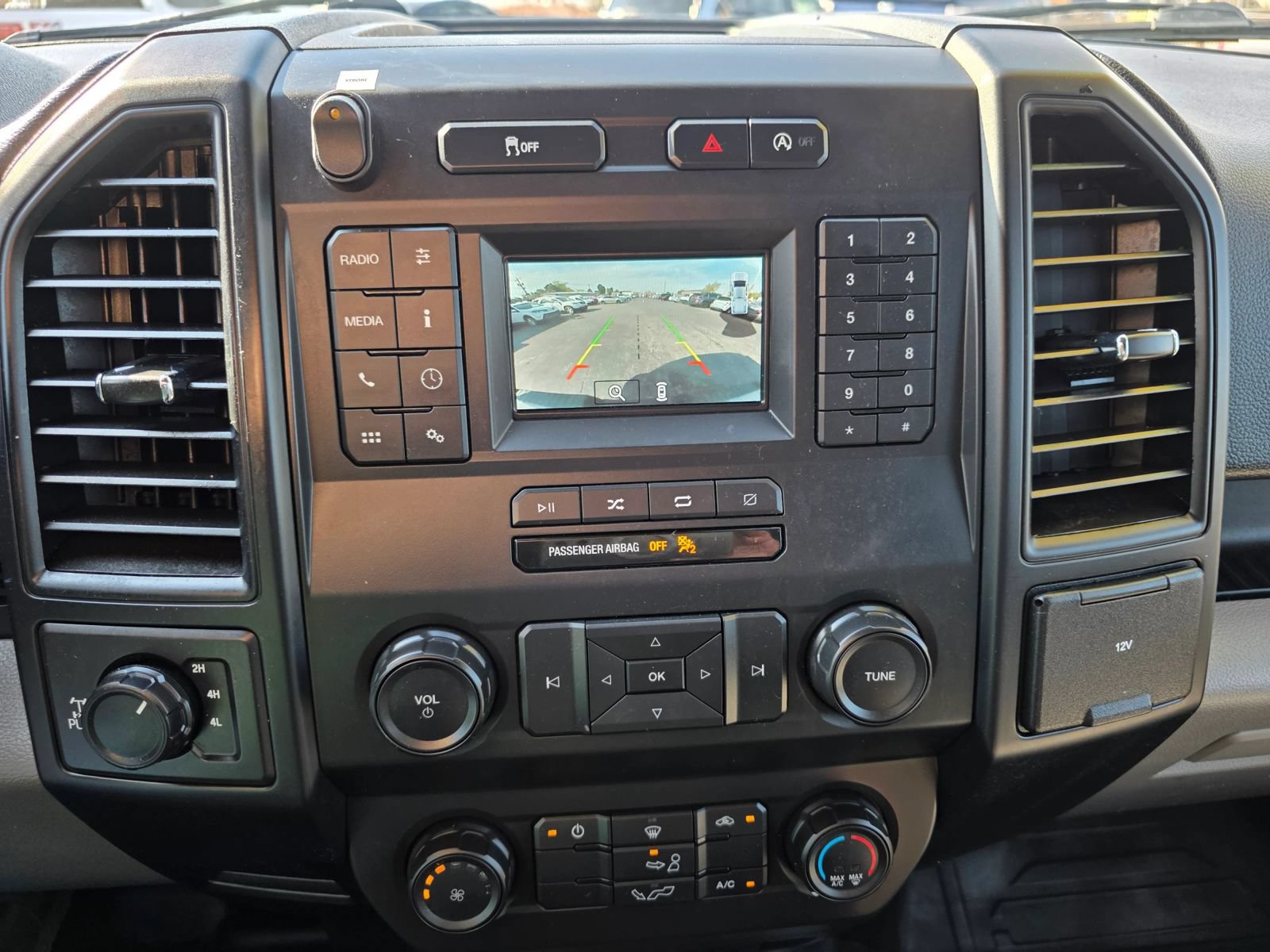 Used 2020 Ford F150 XL w/ XL Power Equipment Group AWD/4WD image 4