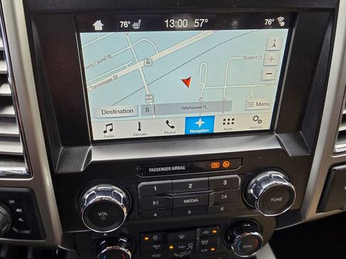 Used 2017 Ford F250 Lariat w/ Chrome Package image 40