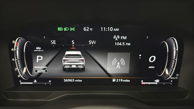 Used 2023 INFINITI QX60 Luxe AWD/4WD image 17