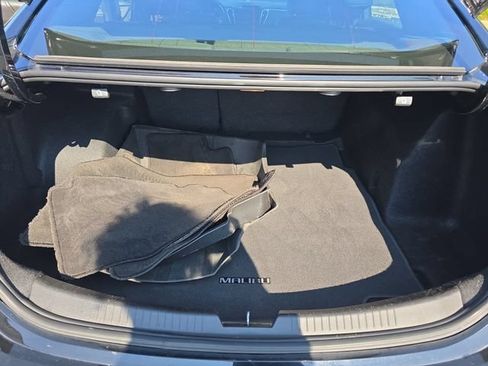 Used 2018 Chevrolet Malibu Premier w/ Driver Confidence Package FWD image 14