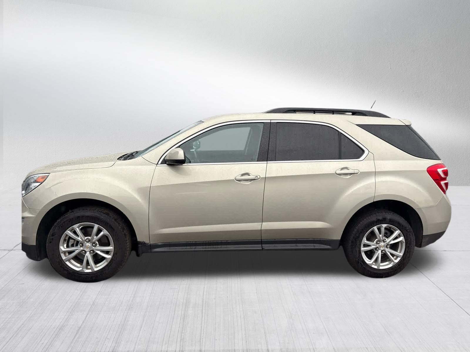 Used 2016 Chevrolet Equinox LT w/ Convenience Package AWD/4WD image 2
