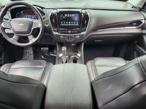 Used 2019 Chevrolet Traverse LT image 9