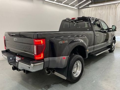 Used 2022 Ford F350 Lariat w/ Lariat Ultimate Package AWD/4WD image 7