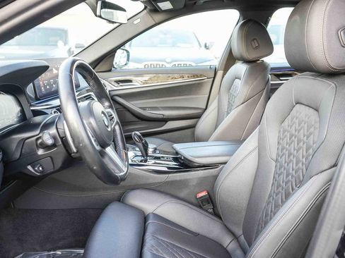 Used 2023 BMW 530i w/ M Sport Package image 17