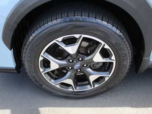 Used 2019 Subaru Crosstrek 2.0i Premium image 12