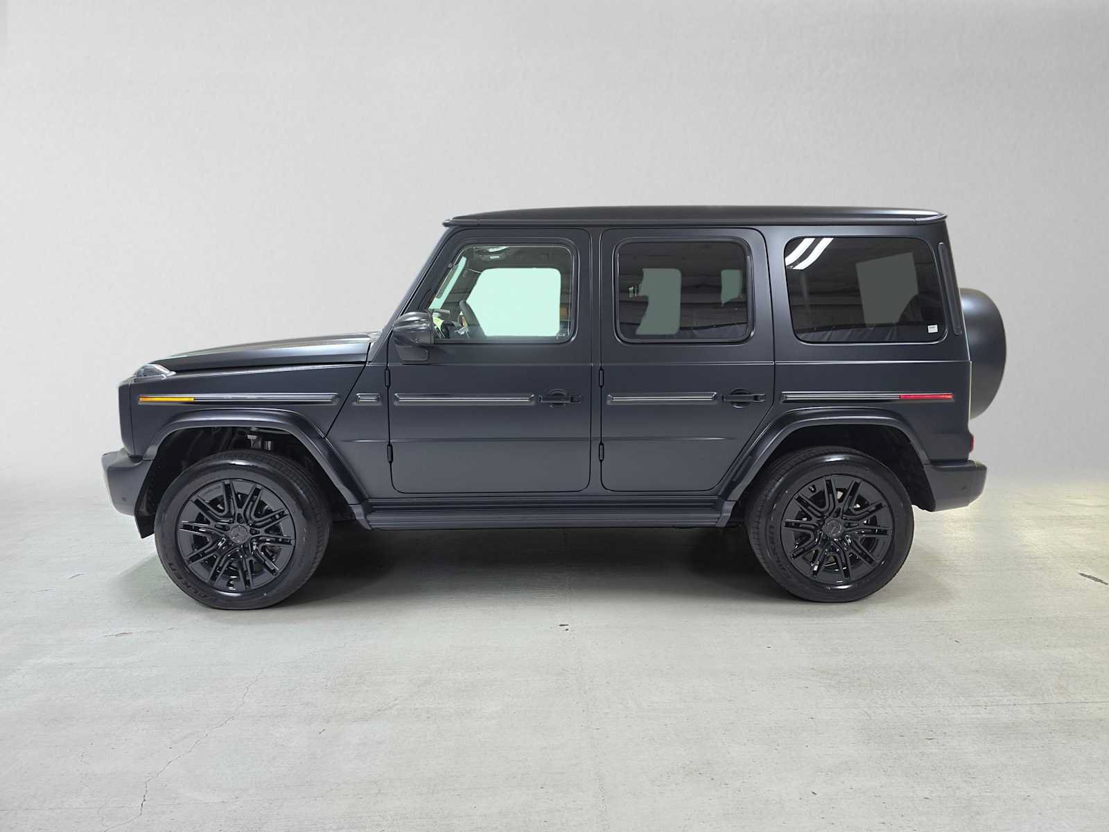 New 2027 Mercedes-Benz G 580 e image 6