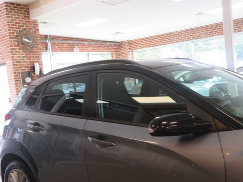 Used 2019 Hyundai Kona SEL FWD image 55