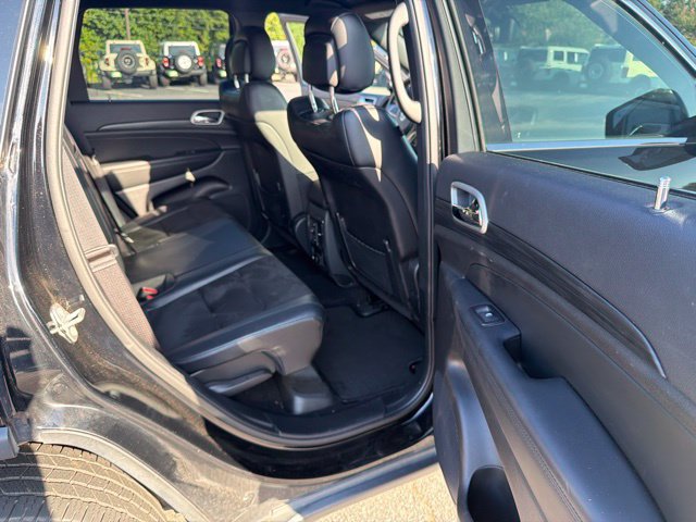 Used 2022 Jeep Grand Cherokee Laredo X AWD/4WD image 17