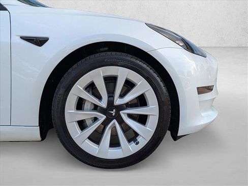 Used 2023 Tesla Model 3 Long Range image 11