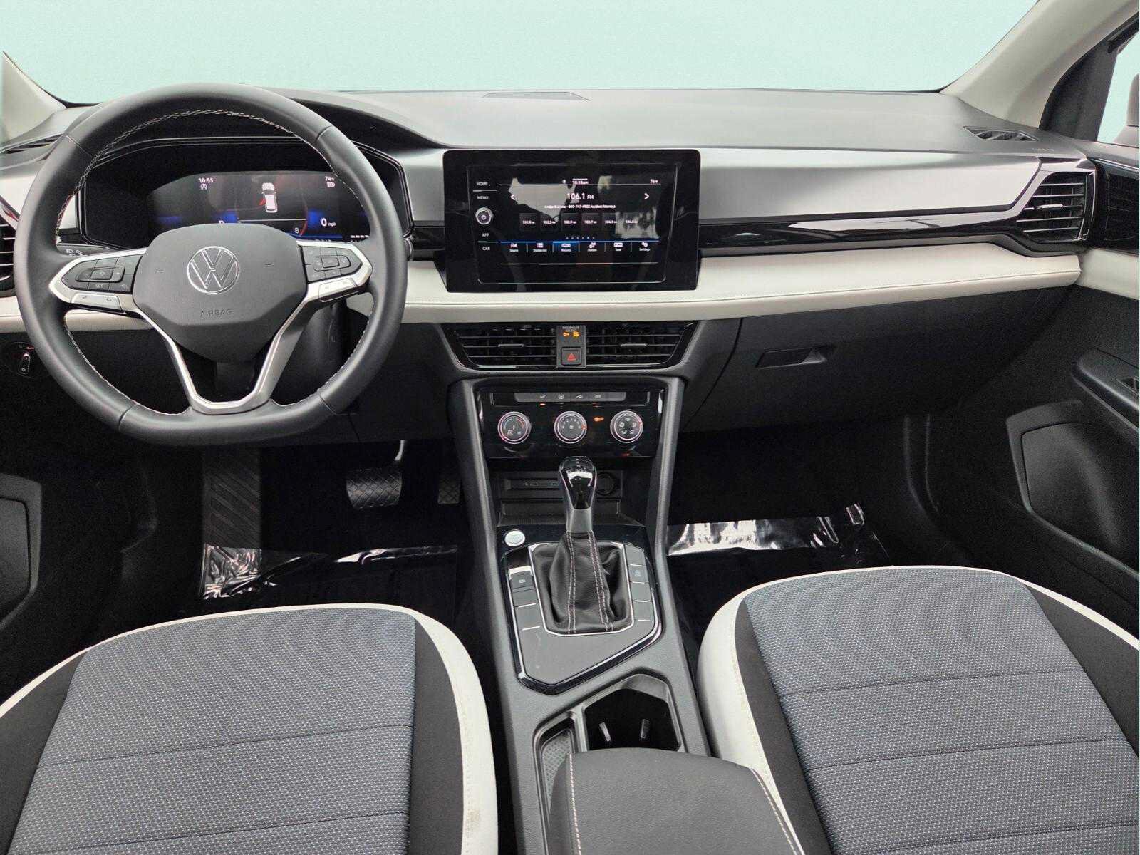 Used 2026 Volkswagen Taos S FWD image 13
