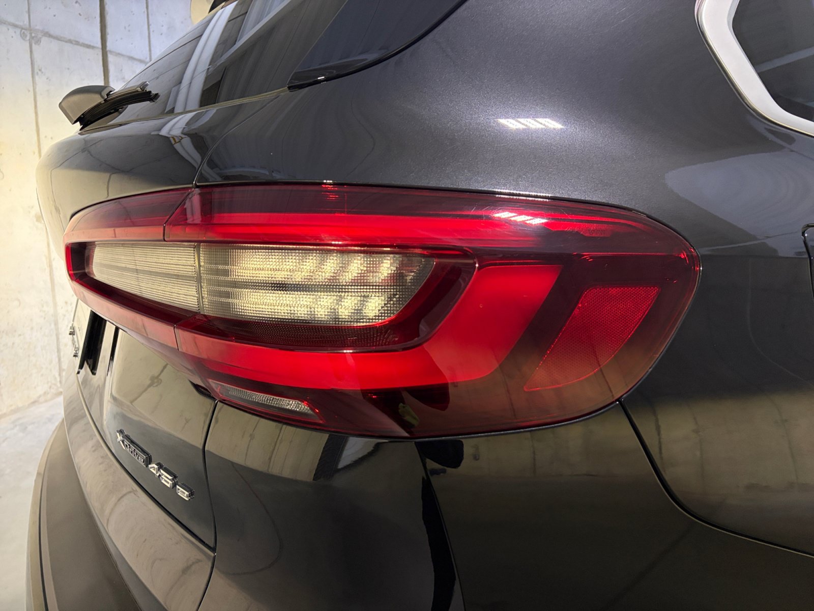 Used 2022 BMW X5 xDrive45e w/ Premium Package AWD/4WD image 15