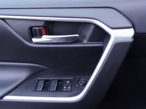 Used 2023 Toyota RAV4 XLE image 15