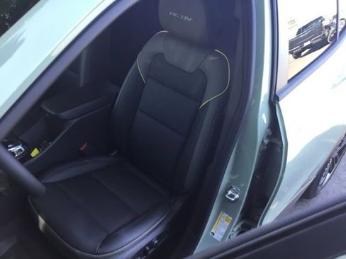 New 2025 Chevrolet Trax ACTIV w/ Driver Confidence Package image 15