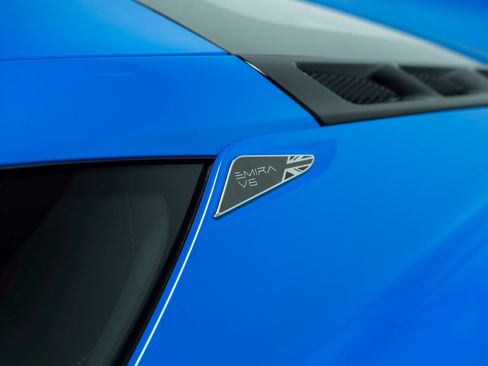 New 2025 Lotus Emira image 10