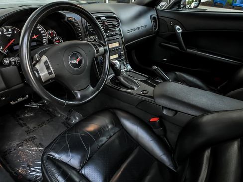 Used 2011 Chevrolet Corvette Grand Sport w/ Preferred Equipment Group RWD image 16