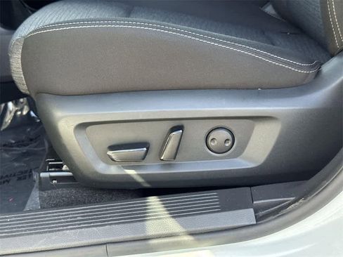 Used 2023 Nissan Rogue SV image 25