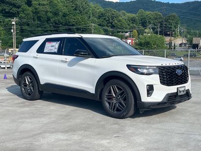 New 2025 Ford Explorer ST w/ Sun And Sound Package