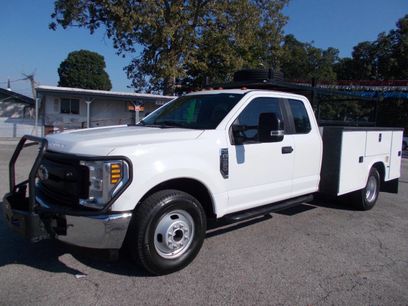 Used 2018 Ford F350 XL w/ Power Equipment Group