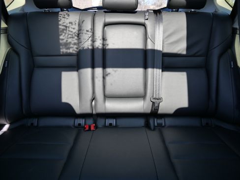 Used 2025 Nissan Rogue SL w/ Tech Package image 13