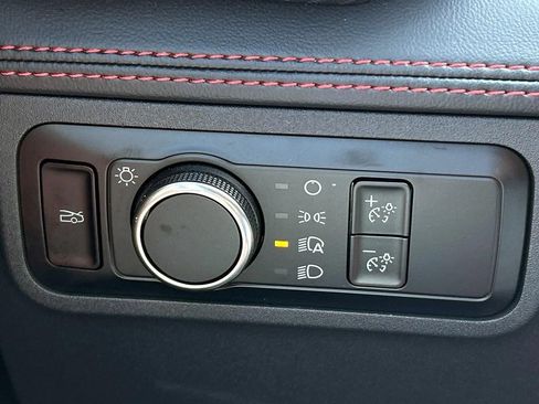 Used 2025 Ford Mustang GT Premium RWD image 16